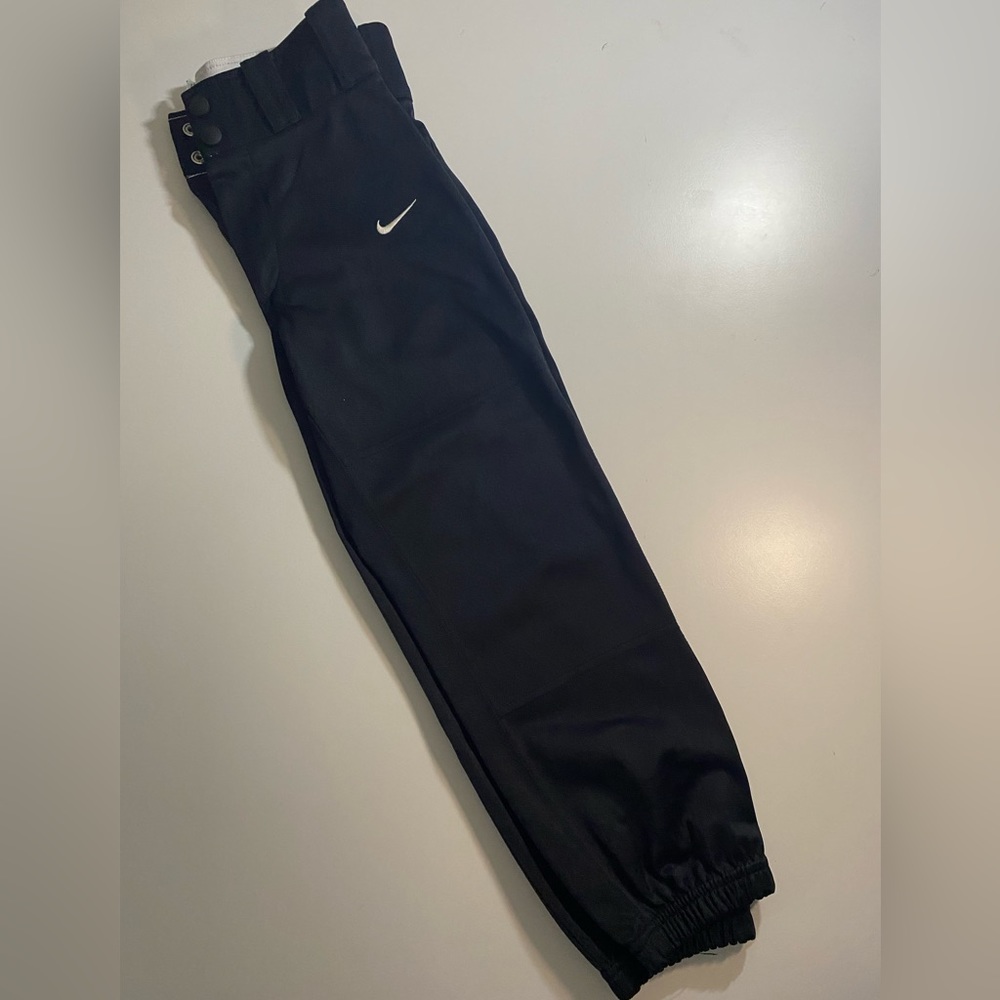 Boy’s Mike baseball pants. Size S.